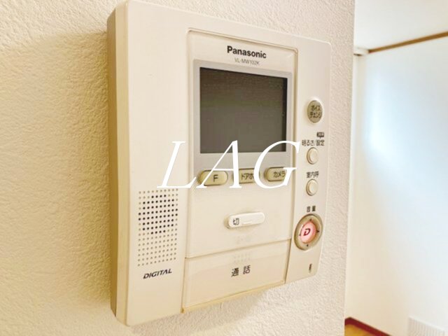 セキュリティ　モニター付きインターホンです。