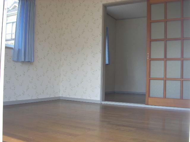 居室・リビング　※別部屋写真