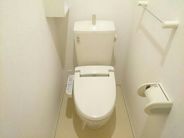 トイレ　シンプルで使いやすいトイレです
