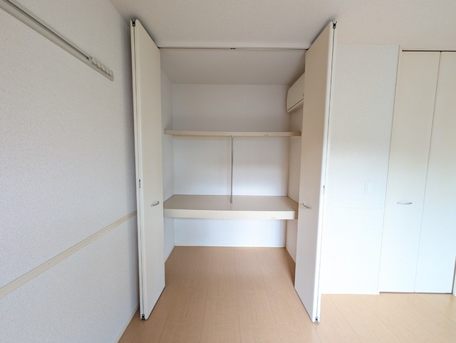 収納　クローゼット