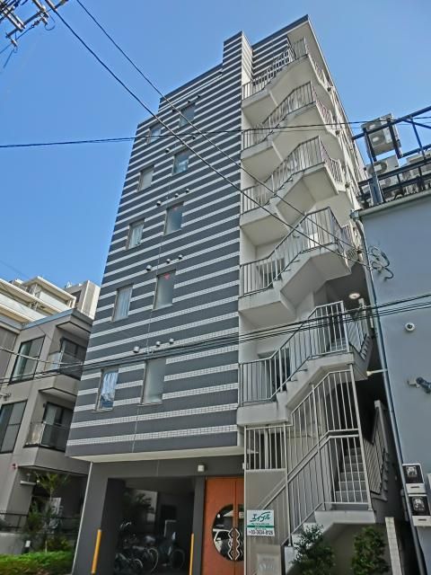建物外観　スタイリッシュな外観