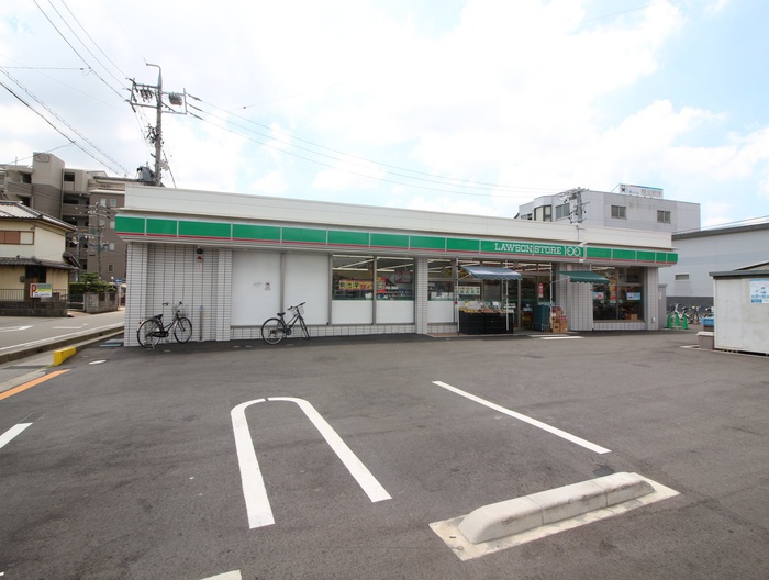 コンビニ　ローソン100（コンビニ）まで290m