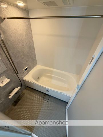 ＪＲ東海道本線 浜松駅 バス乗車時間：12分 最寄りバス停で下車 徒歩2分 2階建 築1年の風呂写真