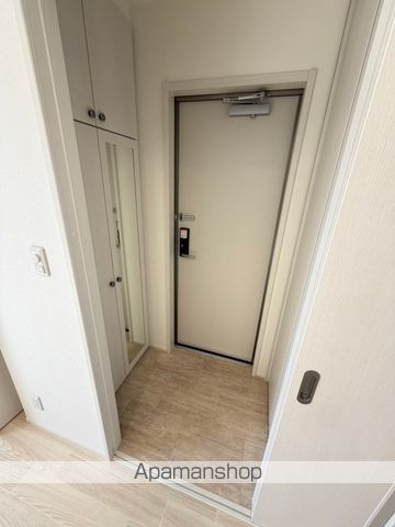 ＪＲ東海道本線 浜松駅 バス乗車時間：12分 最寄りバス停で下車 徒歩2分 2階建 築1年の玄関写真