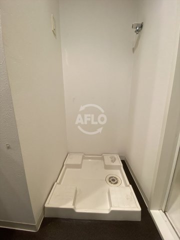 その他設備　アーバンフラッツ上町　洗濯機置場