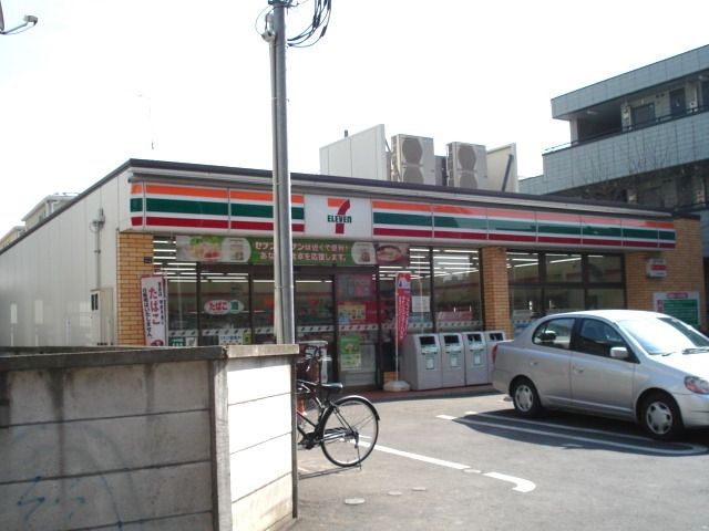コンビニ　セブンイレブン（コンビニ）まで350m