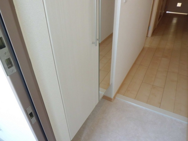 玄関　玄関