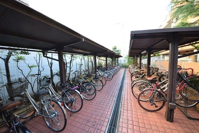 その他共有部分　★屋根付き駐輪場★