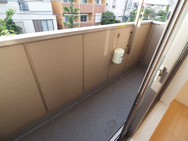 バルコニー　同物件別部屋参考写真