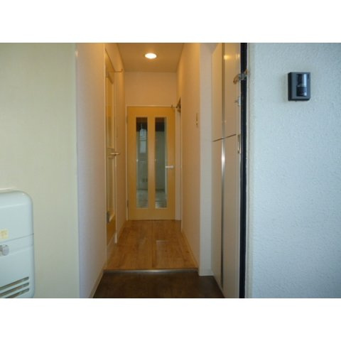 玄関　別のお部屋の写真です