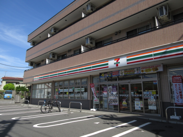 コンビニ　セブンイレブン川崎向丘出張所前（コンビニ）まで619m