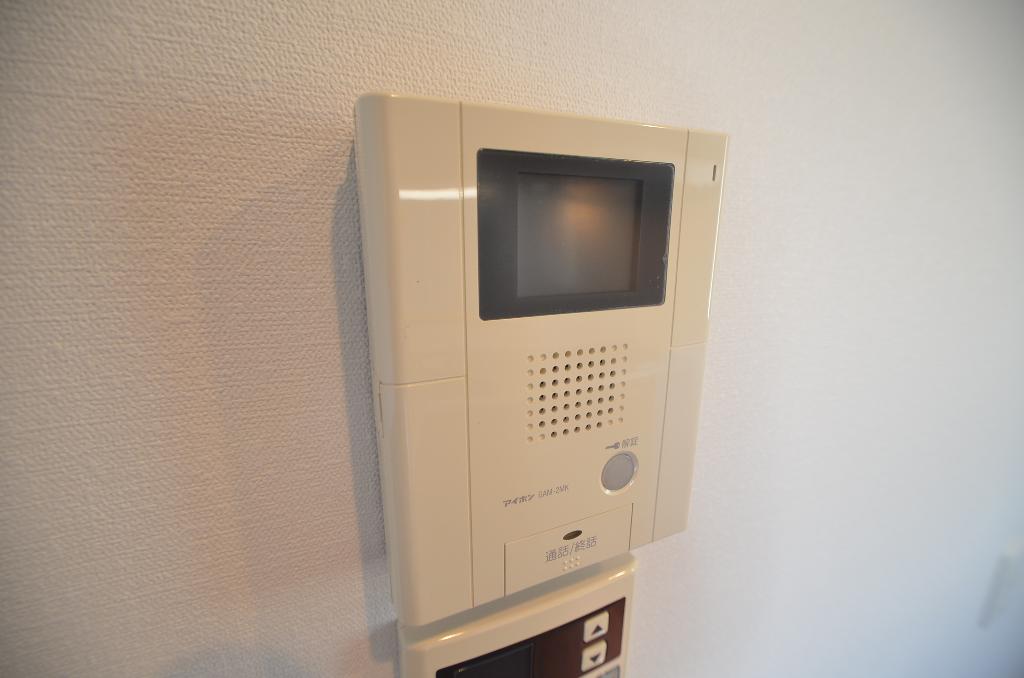 セキュリティ　カメラ付インターホン