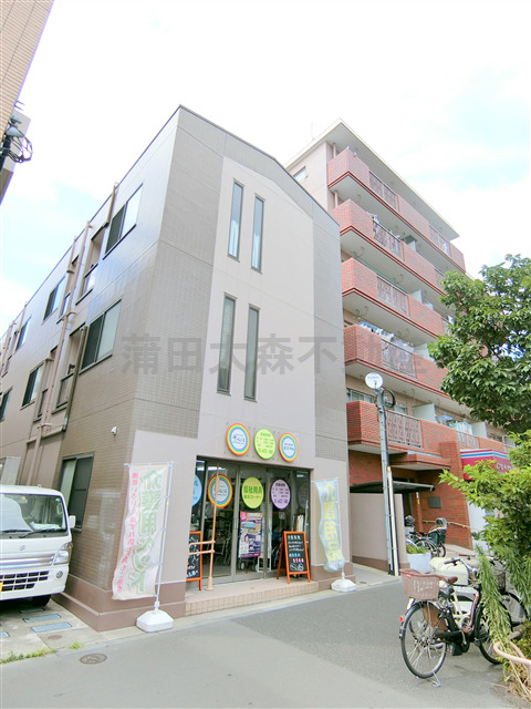 建物外観　2004年4月築　鉄骨造地上3階建て東京都大田区大森西4丁目