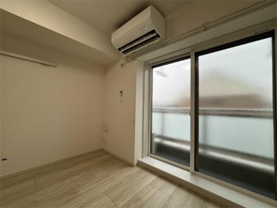 その他　使い勝手のいい寝室です