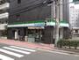 コンビニ　ファミリーマート 台東三筋一丁目店（コンビニ）まで208m