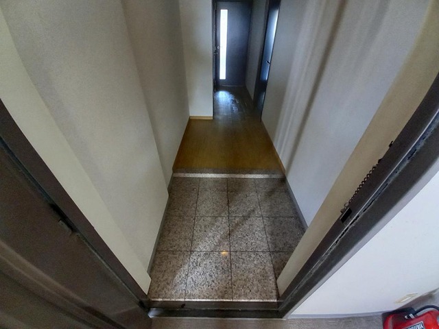 八坂一番館の玄関写真
