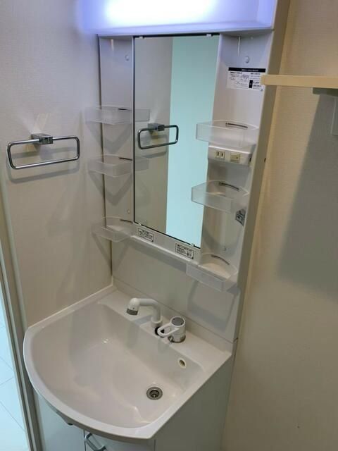 ハーモニーテラス栗原III IoT 独洗 BT別 浴乾 200有の内装写真