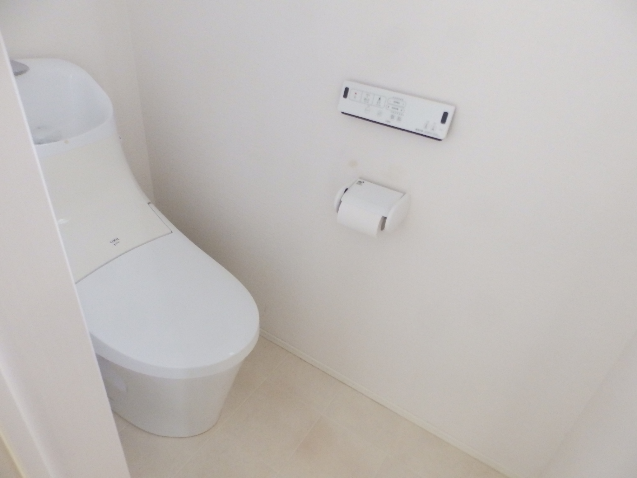 HCフラッツ青谷ガーデンのトイレ写真