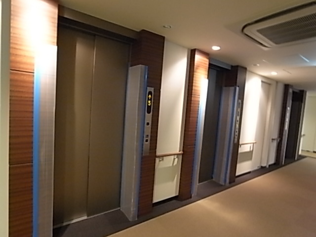 ライオンズタワー神戸元町の外観写真