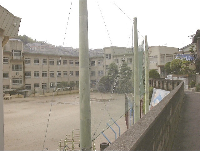 小学校　長崎市立小島小学校（小学校）まで627m