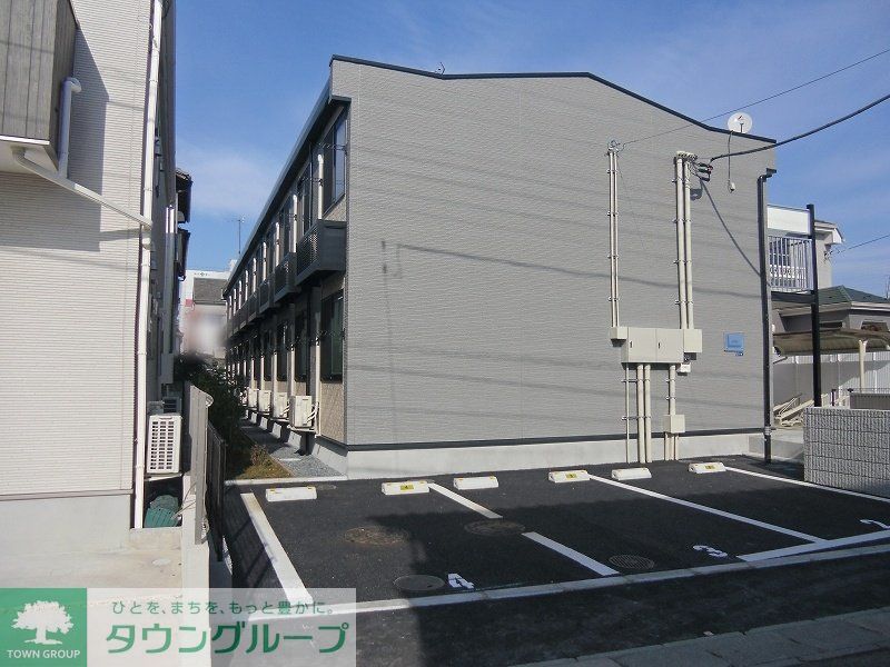 レオパレスレグルスの外観写真