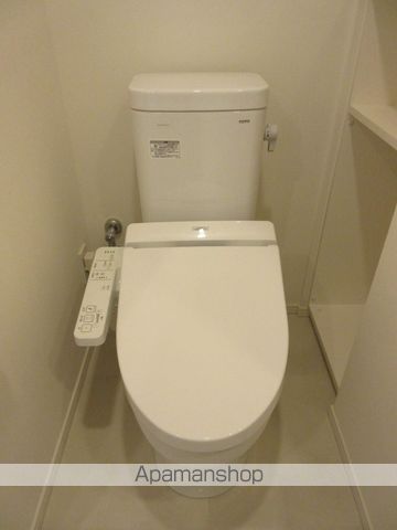 東武伊勢崎線 とうきょうスカイツリー駅 徒歩6分 7階建 築9年のトイレ写真
