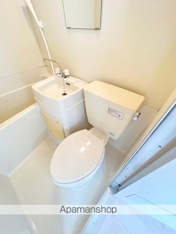 ＪＲ大阪環状線 桜ノ宮駅 徒歩3分 4階建 築42年のトイレ写真