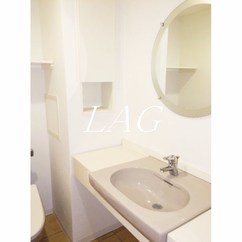 洗面設備　洗面台です。