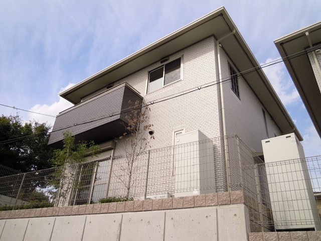 箕面タウンハウス