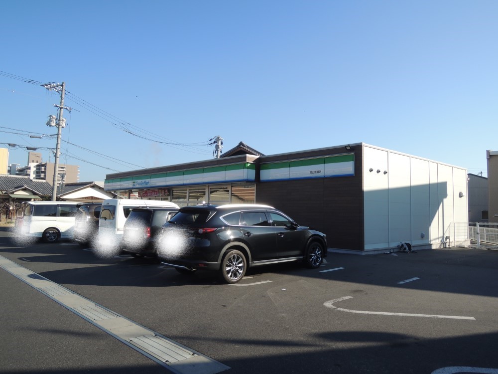 コンビニ　ファミリーマート岡山新福店（コンビニ）まで782m