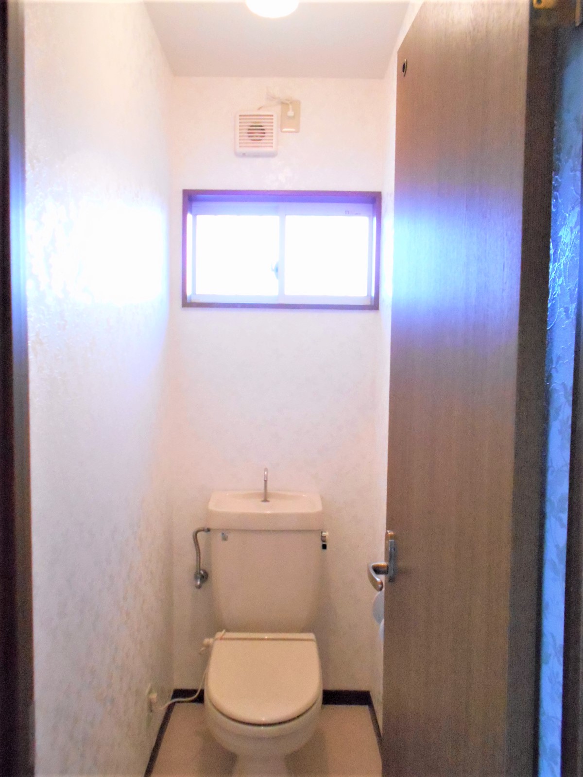 ハーモニーハイツ I棟のトイレ写真