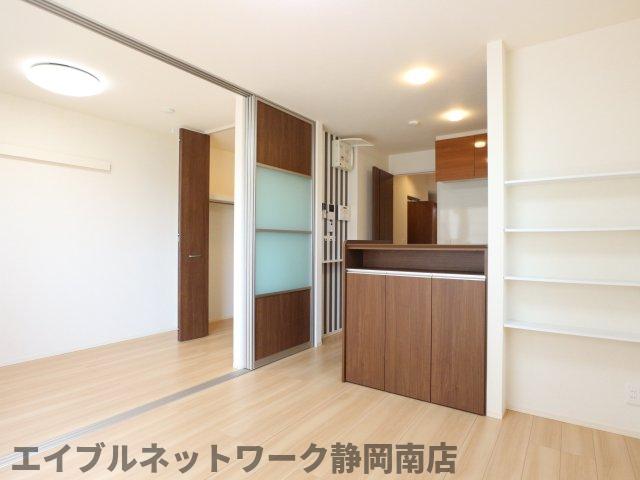 その他部屋・スペース　明るい色調の室内です