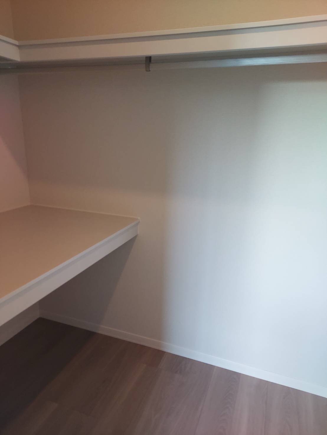 収納　ウォークインクローゼット