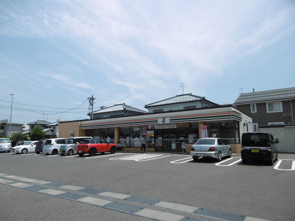 コンビニ　セブンイレブン新潟上木戸4丁目店（コンビニ）まで506m