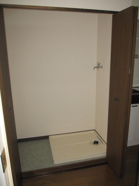 その他部屋・スペース　収納のような洗濯機置場☆