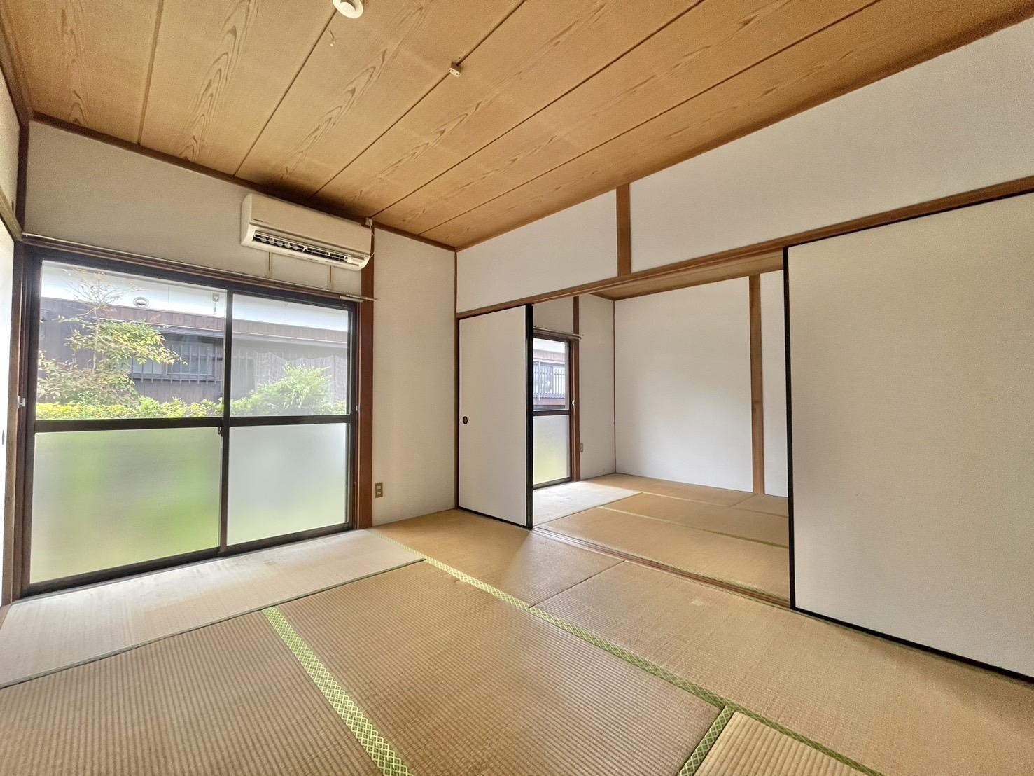 居室・リビング　西側和室