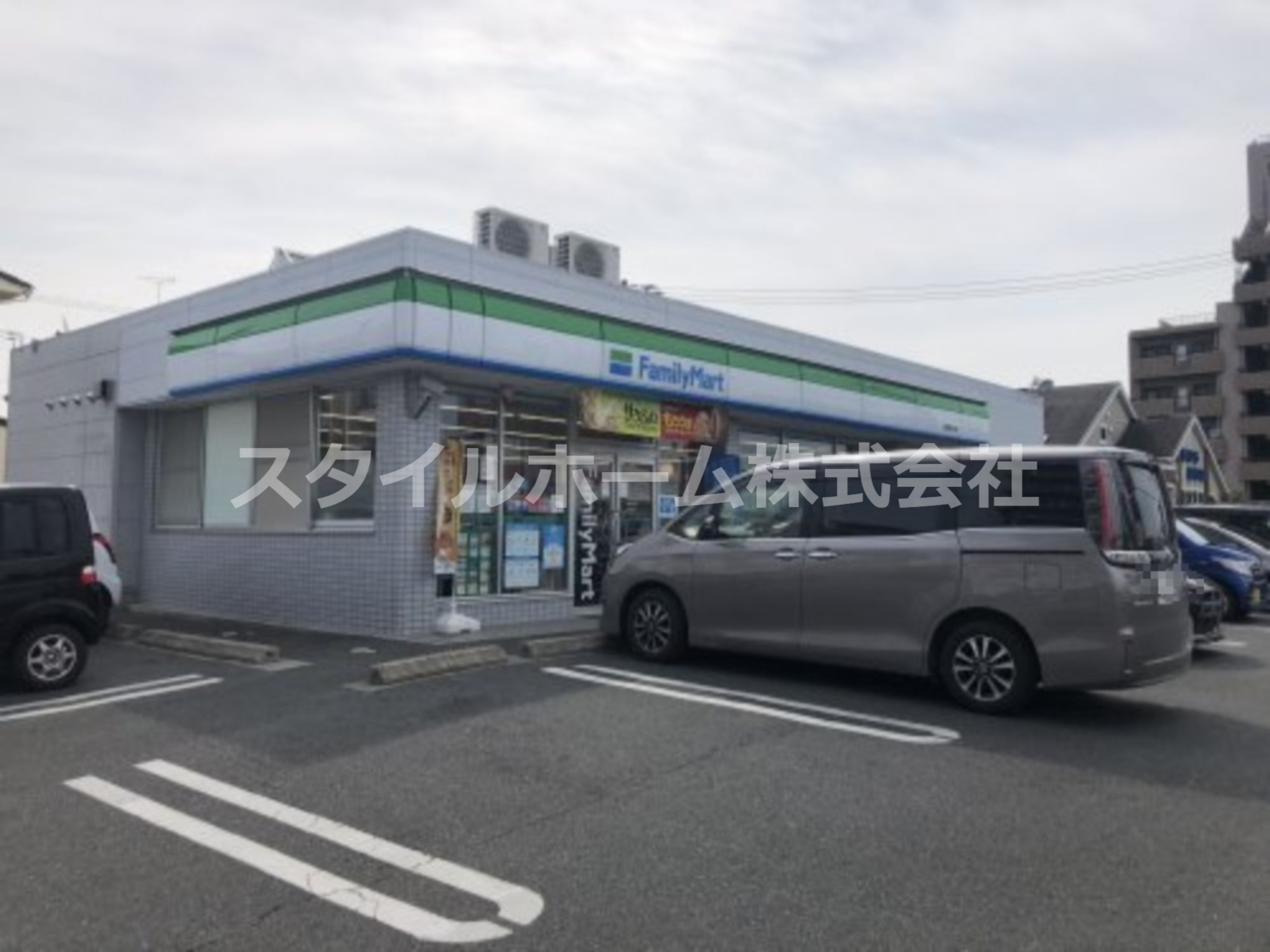 コンビニ　ファミリーマート 豊橋吉川店（コンビニ）まで493m