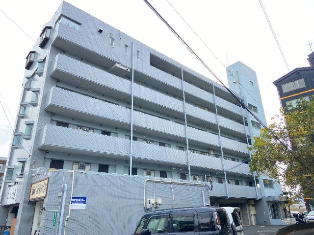 宗像市赤間駅前のマンションの建物外観