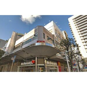 飲食店　マクドナルド静岡呉服町店（飲食店）まで170m