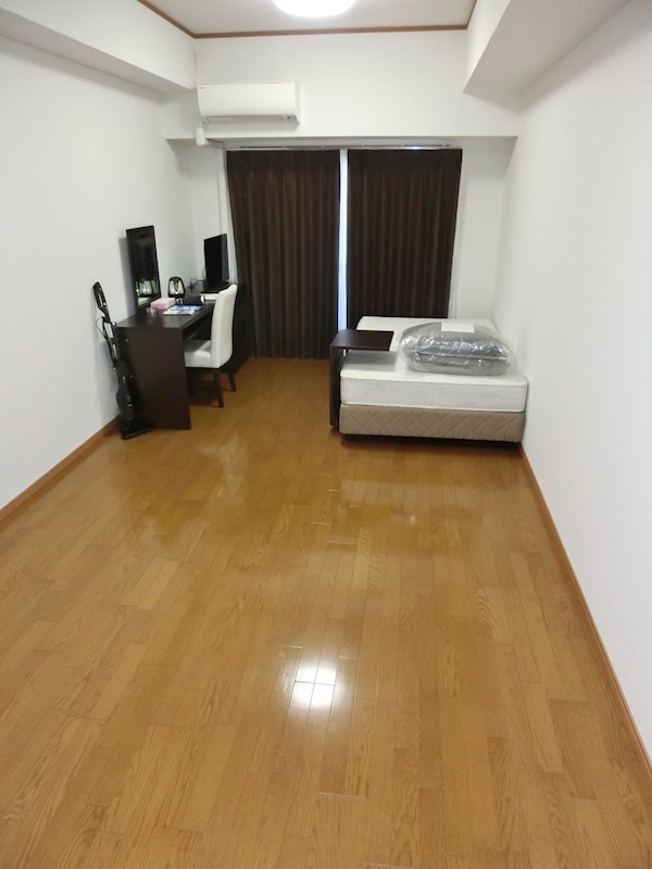 居室・リビング　※同物件別号室参考写真