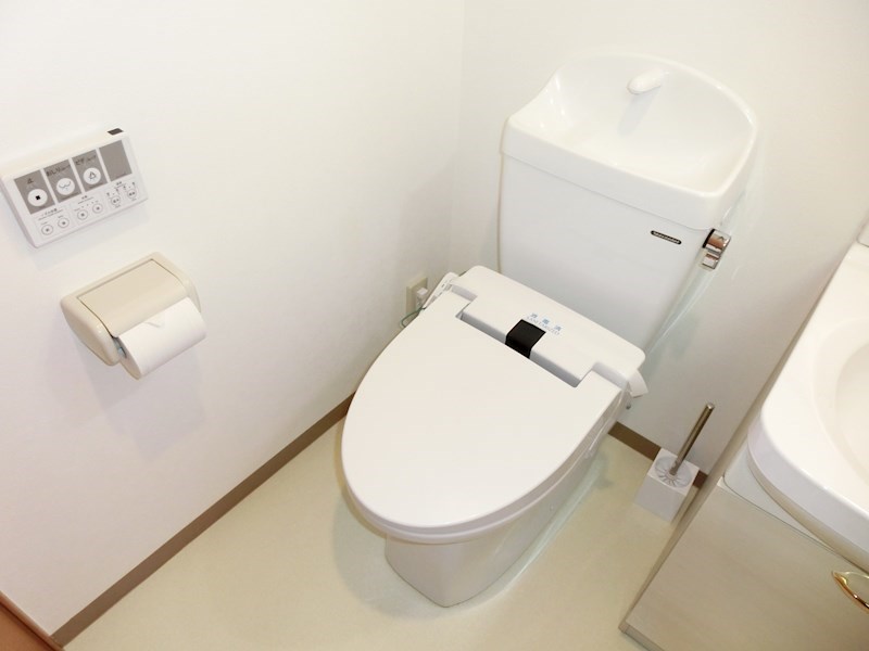 トイレ　※同物件別号室参考写真