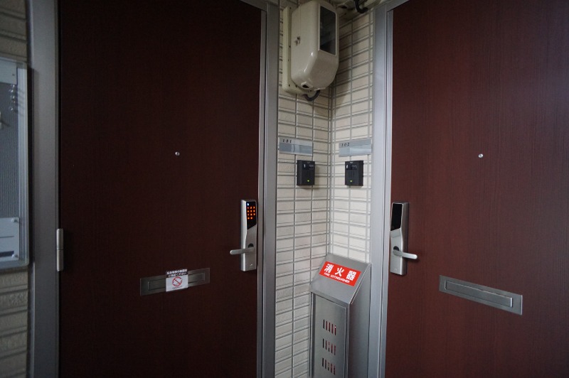 玄関　デジタルロックキー