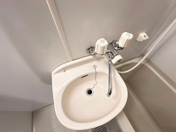 洗面設備　※別部屋の写真です
