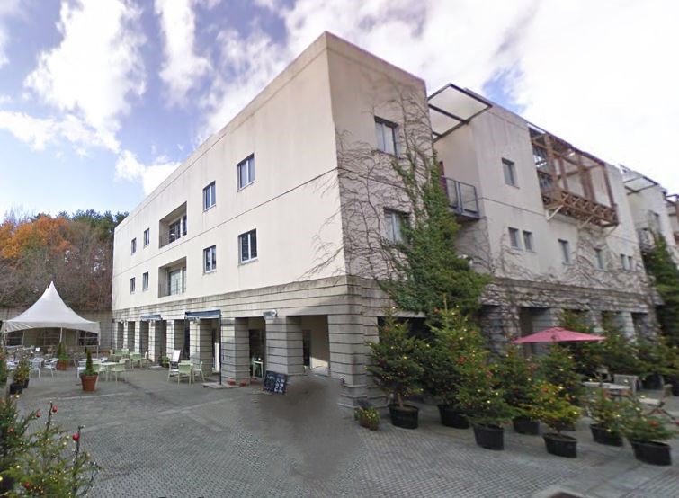 その他　丸山珈琲 リゾナーレ八ヶ岳店（その他）まで1960m