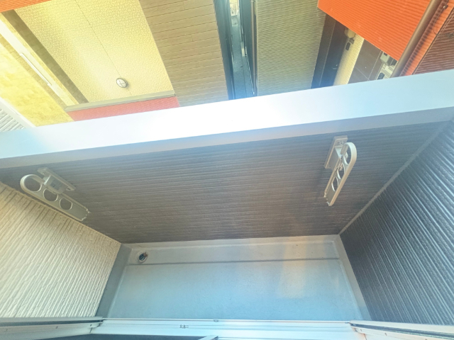 バルコニー　洗濯物が干せます。