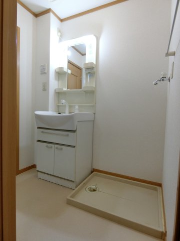 洗面設備　イメージ202号室の写真