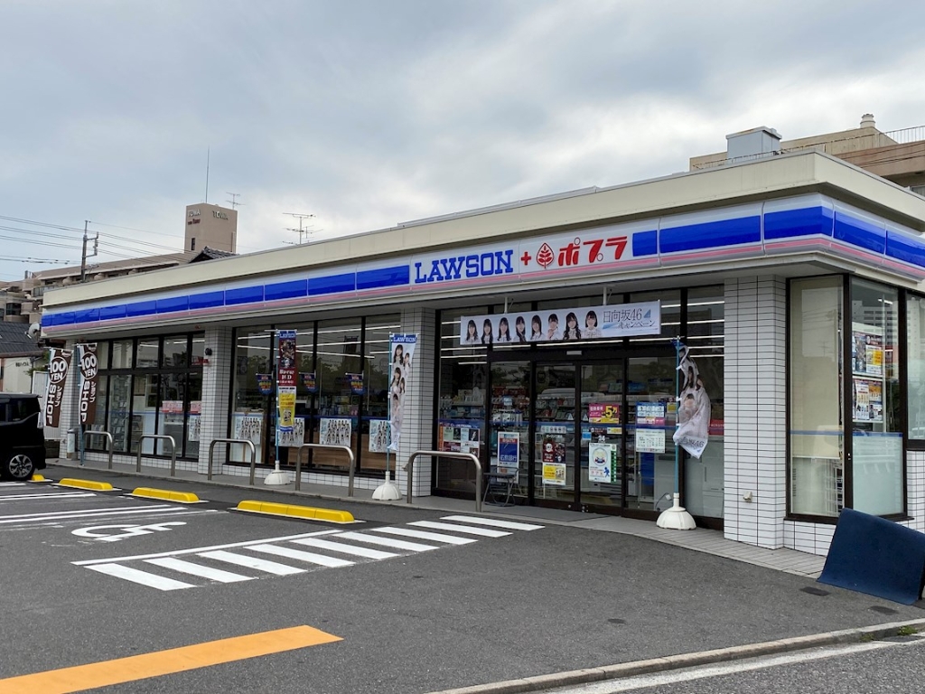 コンビニ　ローソンポプラ 三筋店（コンビニ）まで418m