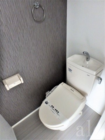 トイレ　ウォシュレットトイレ