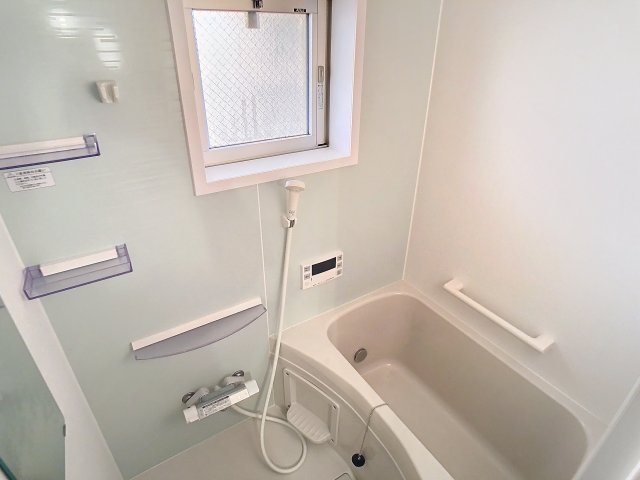 バス・シャワールーム　掲載写真はモデルルームを掲載しております。実際のお部屋と仕様