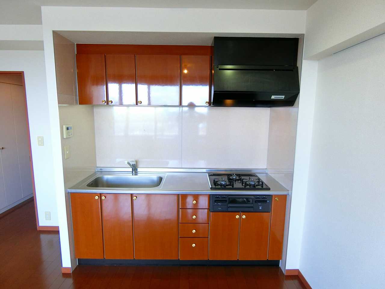 キッチン　※同物件、別部屋になります。